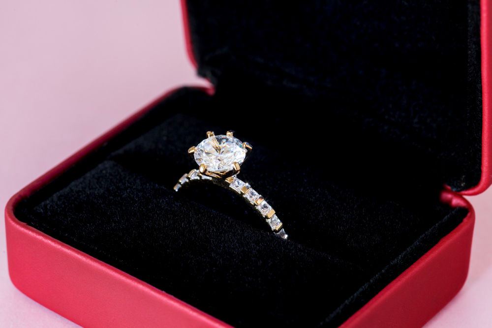 Best diamond engagement rings guide