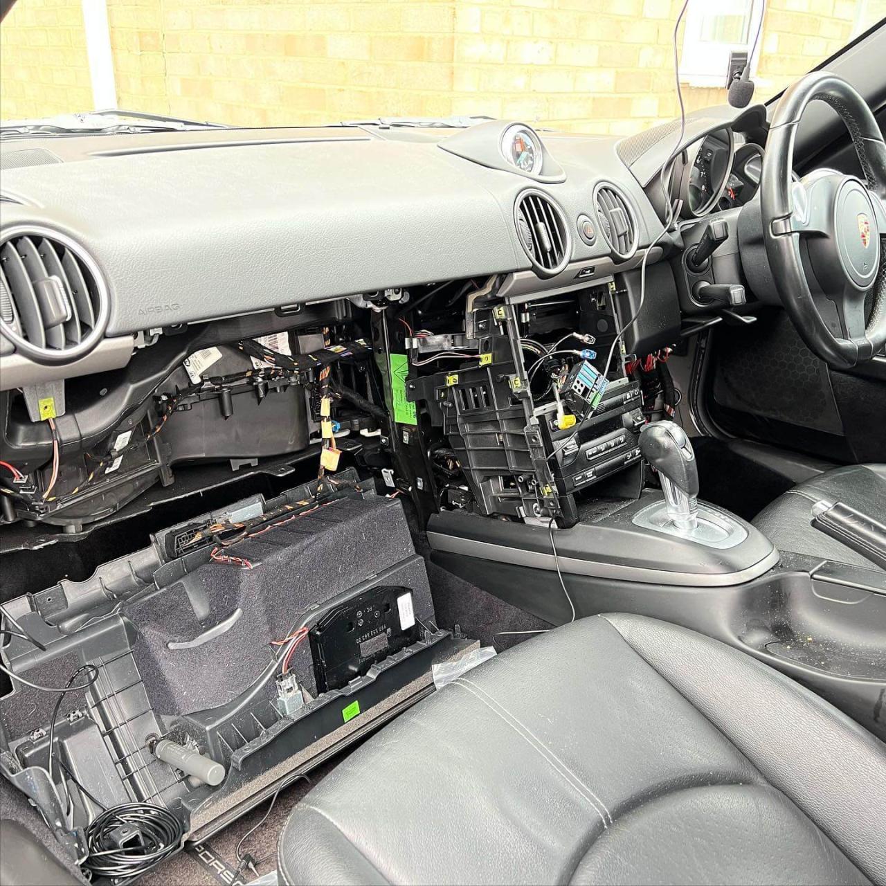 Car electronics spare parts comparison