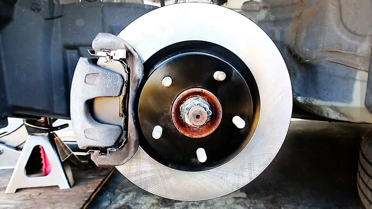 How to choose car brake pads replacement