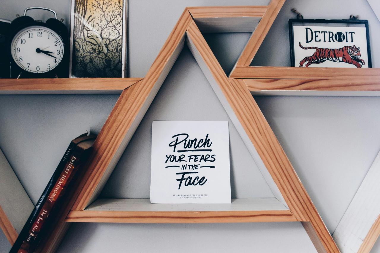 Wall shelves decoration ideas